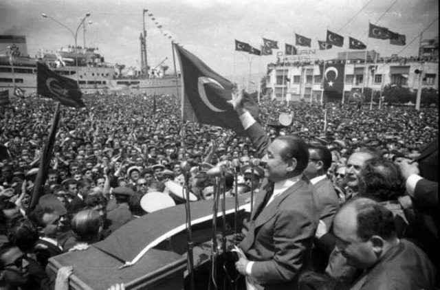 Ali Anan Ertekin Menderes, Perdana Menteri Turki yang Berani Kehilangan Nyawa