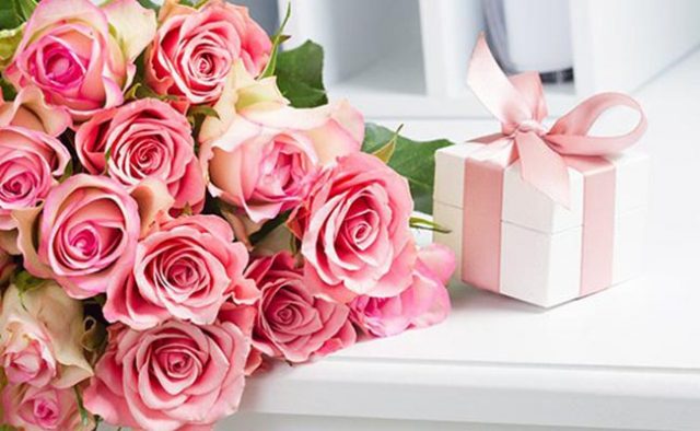 Karangan Bunga Yang Cocok Untuk Kado Anniversary