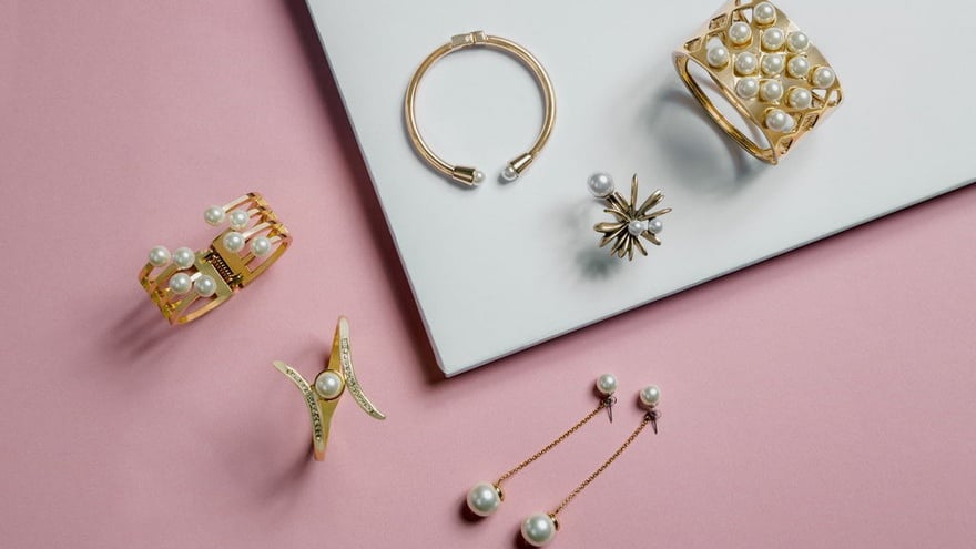 Keunggulan Cincin Emas Dua Warna yang Jarang-jarang Ditemui