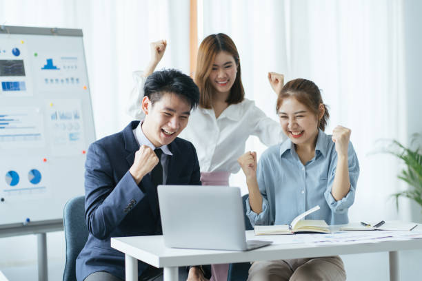 analisis persaingan pasar