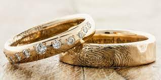 Panduan Lengkap: Cara Menjaga Kilau Cincin Kawin Anda Sepanjang Masa